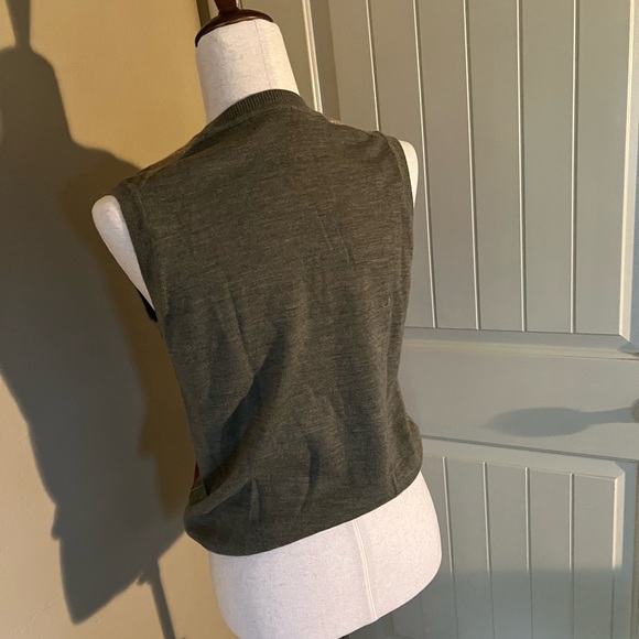 Brooks Brothers 346 Argyle Sweater Vest in Merino Wool- size M - Picture 3 of 4